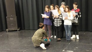  La gruppa da teater.