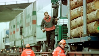 Grazia al nov tunnel pon en il futur camiuns cun in'autezza da 4 meters vegnir transportads cun tren.
