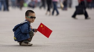 Fin ussa dastgavan pèrs en China mo avair in uffant.