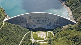 Mir da fermada dal Lai da Nalps