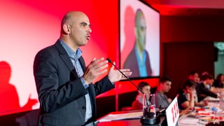 Berset al pult da discurrer entamez ses discurs. 