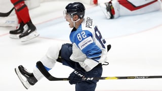 In giugader da hockey.