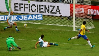 scena da gol tranter en il gieu da ballape tranter la Brasilia e l'Argentina