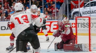 Ina scena da hockey.