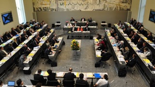Vista sin il Cussegl gronda radunà en sala.