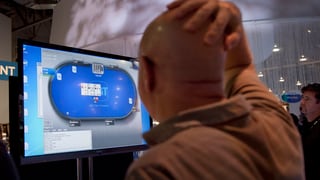 Um dat poker online