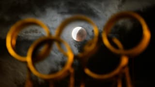 Ils rintgs olimpics e la glina. 