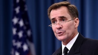 John Kirby en in discurs medial. John Kirby en in discurs medial.
