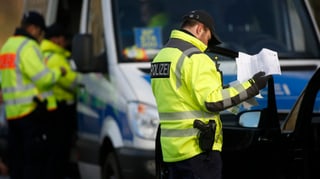 polizists controlleschan