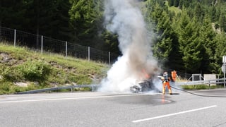 auto en flommas