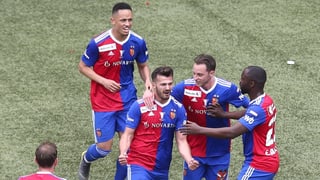 Purtret dals giugaders che sa legran dal segund gol. 