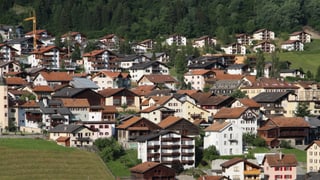 Possessurs d'abitaziuns da vacanzas a Savognin vegnan integrads da l'uniun da mastirants e commers Surses.  