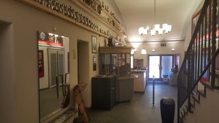 L’entrada dal kino Scala a San Murezzan.