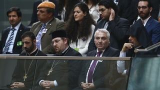La debatta en il Bundestag a Berlin è vegnida persequitada d'Armens e da spirituals armens.