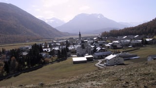 Il vitg da Bever vers Samedan.