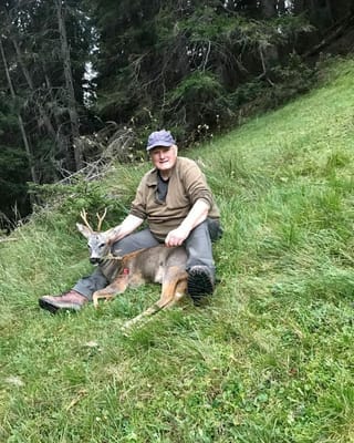 Joannes Fried cun ses buc-chavriel, sajettà ils 21.09. a Vaz.