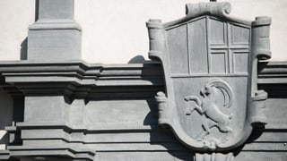 Purtret da la vopna grischuna.