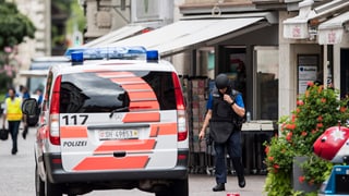 In auto da polizia en la citad veglia da Schaffusa.