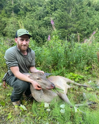 Peter Truog cun l'emprima preda l'emprim di da chatscha.