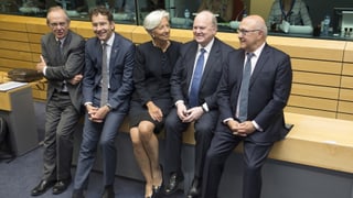 Plirs ministers da finanzas avant lur sesida a Brüssel.