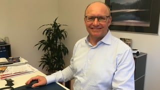 Claudio Hauser, manader da fatschenta Zentralwäscherei Cuira. Claudio Hauser, manader da fatschenta Zentralwäscherei Cuira.