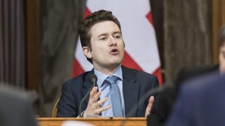 Raphaël Comte, cusseglier dals chantuns da la pld Neuchatel. Raphaël Comte, cusseglier dals chantuns da la pld Neuchatel.