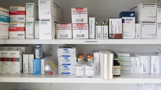 Stgaffa cun medicaments. 