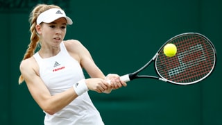 Simona Waltert che dat tennis.