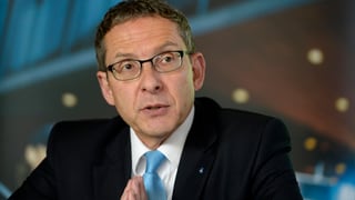 Purtret da Urs Hofmann. 