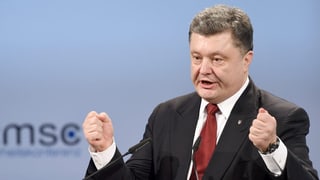 Il president ucranais Petro Poroschenko durant in pled.