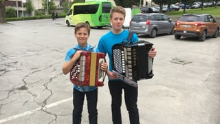 Aron e Noam Bachmann (da senester)