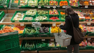 Dunna che cumpra verduras. 