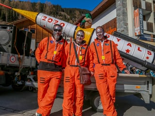 Ils Royals vestgids sco astronauts
