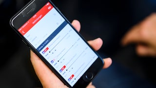 Purtret d'in telefonin cun avert l'app da l'SBB. 