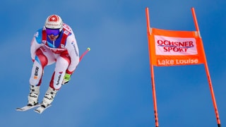 Beat Feuz durant il trenament da cursa rapida a Lake Louise.