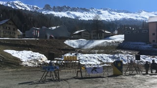 Sin il areal Kronenwiese a Churwalden cumenzan las lavurs per las abitaziun per attempos.