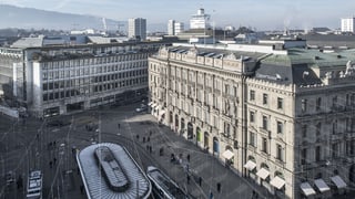 Vista sin il Paradeplatz a Turitg