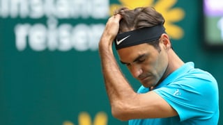 Roger Federer frustrà.