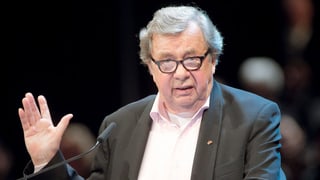 Hellmuth Karasek.