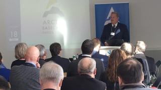 Al Gore referescha davart il stgaudament dal cllima e las consequenzas al WEF a Tavau.