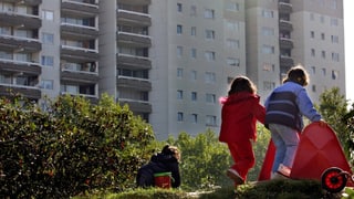 La quota per agid sozial tar minorens è creschida dapi il 2009 da 4,5% sin actual 5,2%.n.