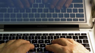 tastatura d'in laptop