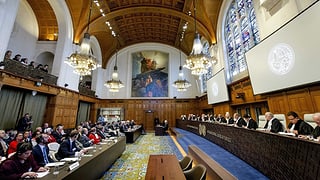 Sala dal Tribunal internaziunal a Den Haag.