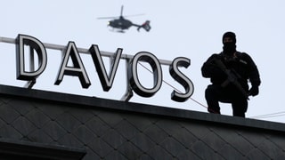 Sin in tetg stat scrit Davos e dasper è in schuldà ed en l’aria sgola in helicopter. 