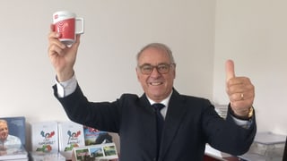 Adolf Ogi ha grond plaschair da la cuppina.