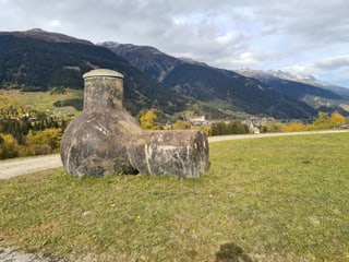 Il bunker da duas persunas, nua ch'ins po observar l'inimi. 