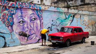In um pulescha ses auta a Havana.
