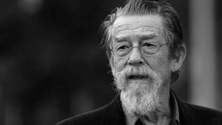John Hurt è mort en la vegliadetgna da 77 onns. 