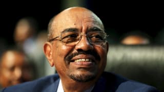 Omar Hassan al-Baschir, il president dal Sudan vegn tschertgà internaziunalmain. 
