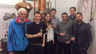 Intgins commembers da la PCD giuvna: Alfons Andreoli, Nathan Solèr, Melanie Janka, Kevin Brunold, Fabian Collenberg, Gian Derungs, Donat Albin